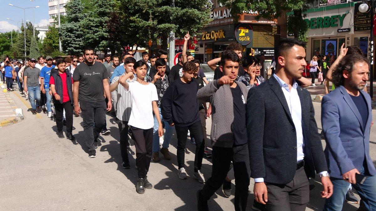 Yozgatlılar şehitler için yürüdü