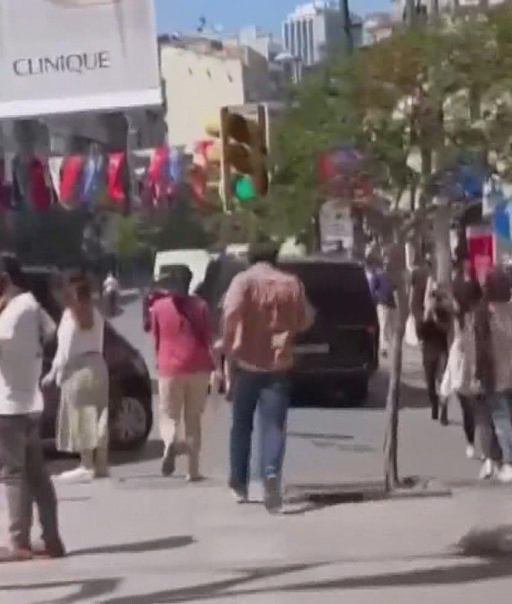 Şişli’de kadına taciz: Yakalayıp dövdüler