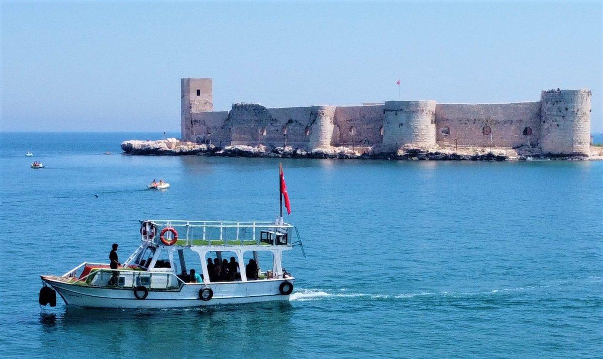 Mersin sahillerinde yoğunluk başladı