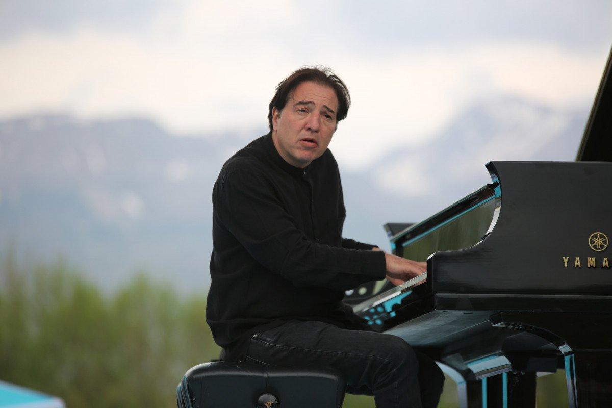 Fazıl Say, Munzur Nehri kıyısında konser verdi