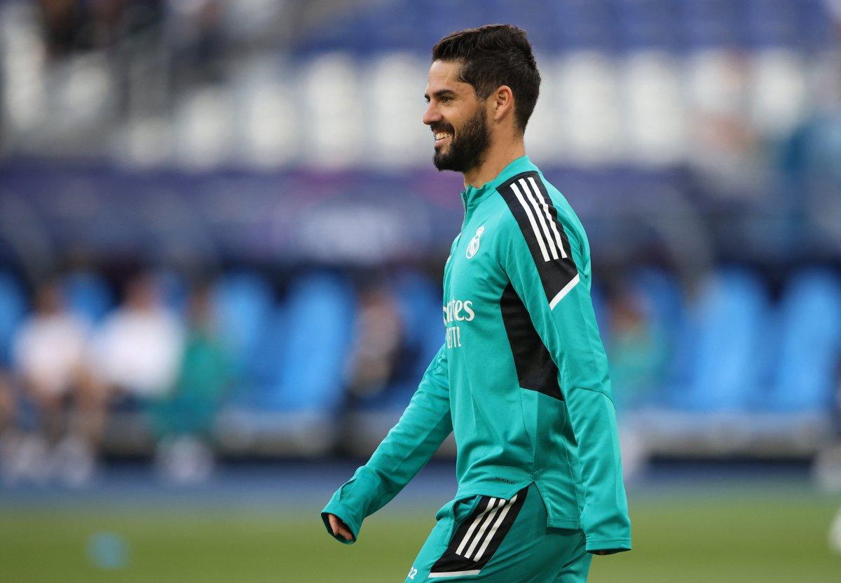Isco 9 sezon sonra Real Madrid'e veda etti