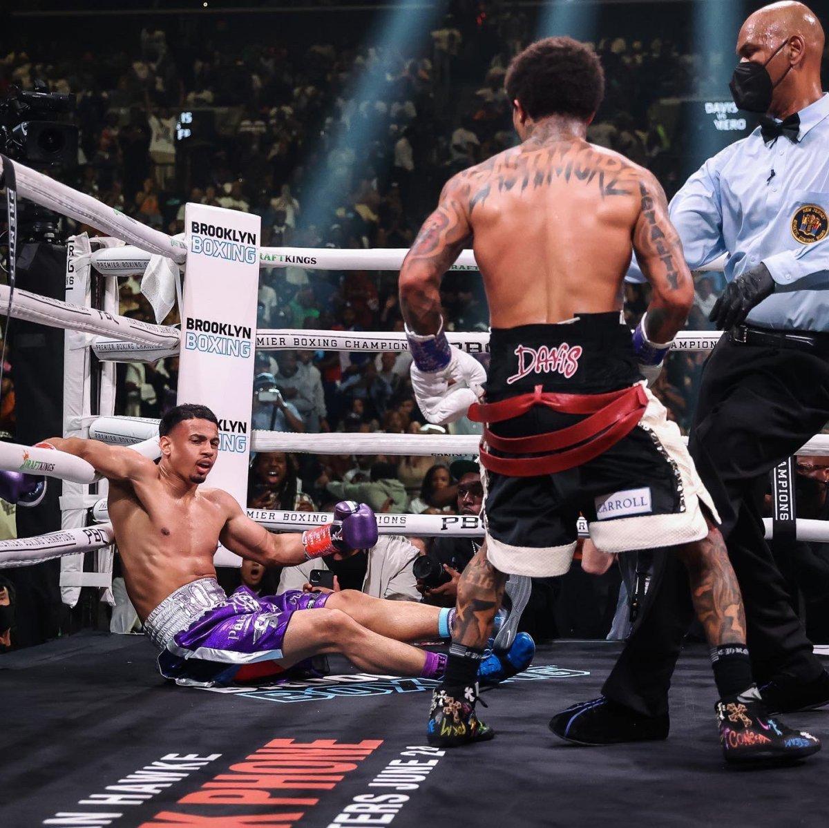 Mayweather'in öğrencisi Gervonta Davis nakavtla kazandı