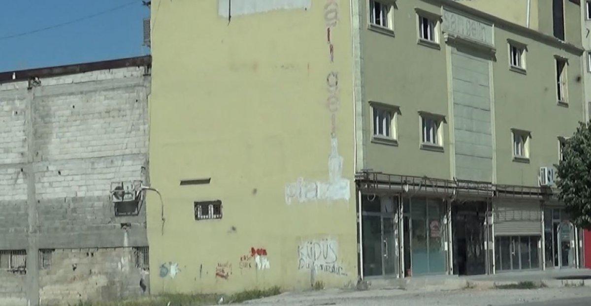 Gaziantep'te işçi havalandırma boşluğundan düğünün ortasına düştü