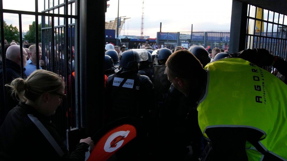 Fransa: Şampiyonlar Ligi final maçının ertelenmesi Liverpool'un suçu