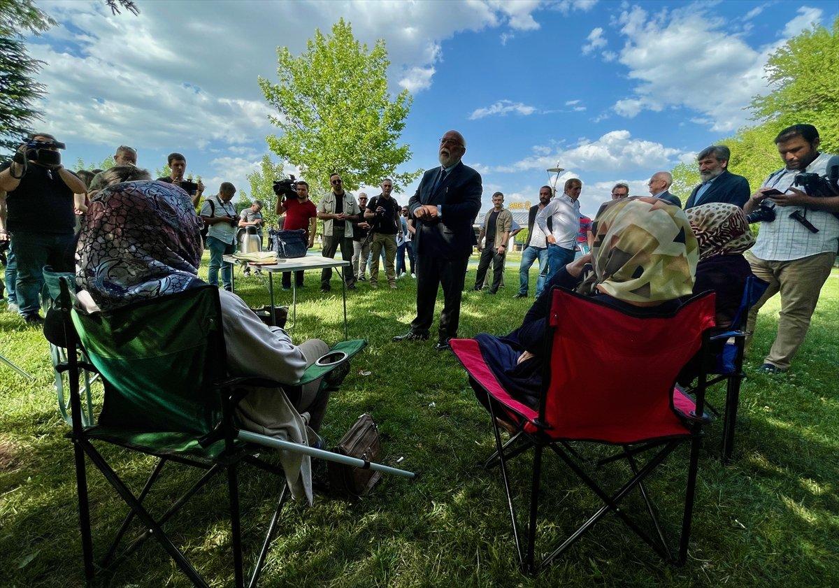 Nabi Avcı, Eskişehir'deki yoga tartışmalarına açıklık getirdi