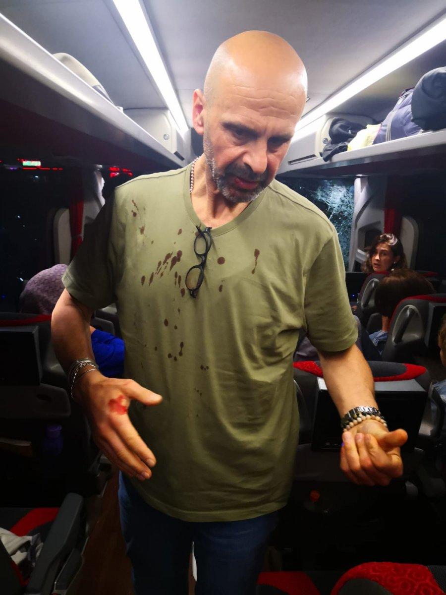 Kocaeli'de otobüsteki yolcular dehşeti yaşadı