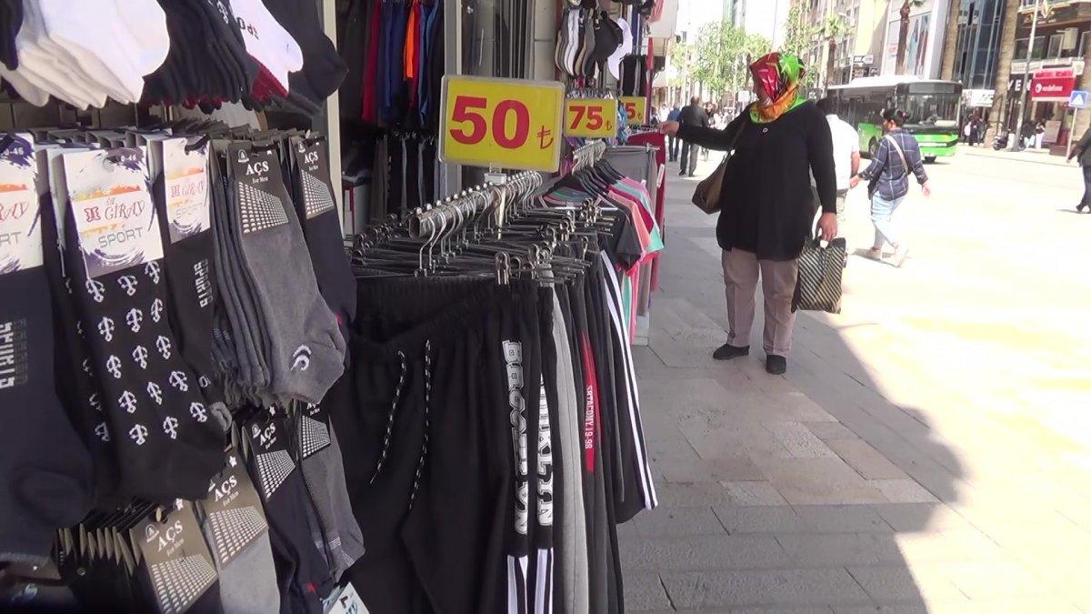 Denizli’de alışveriş tutkunu kadın icralık oldu