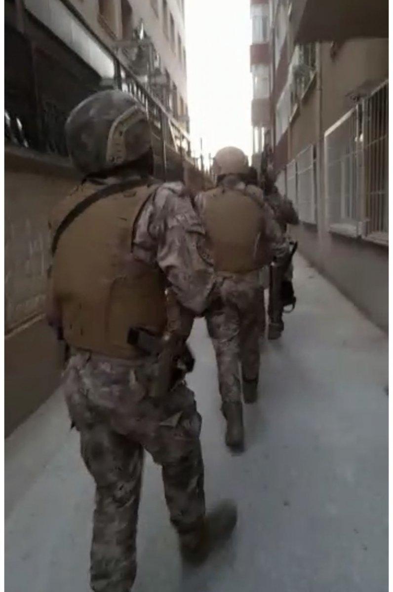 İstanbul'da eş zamanlı uyuşturucu operasyonu: 36 gözaltı