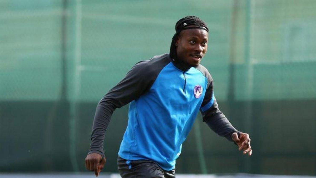 Fenerbahçe'den ayrılan Jose Sosa, Ankaragücü ile anlaştı