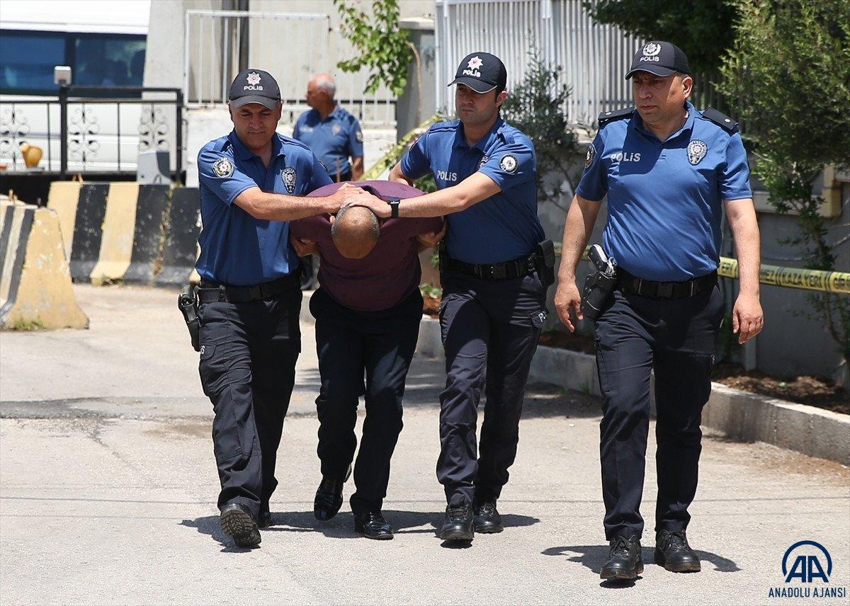 Gaziantep'te yaşlı kadına tekme atan şahıs adliyeye sevk edildi