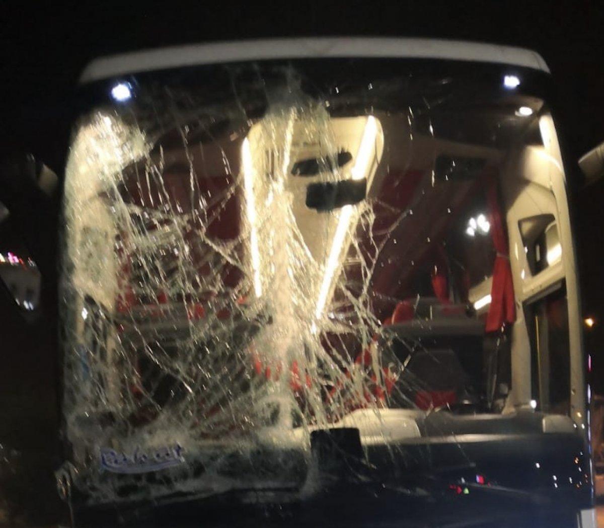 Kocaeli'de otobüsteki yolcular dehşeti yaşadı