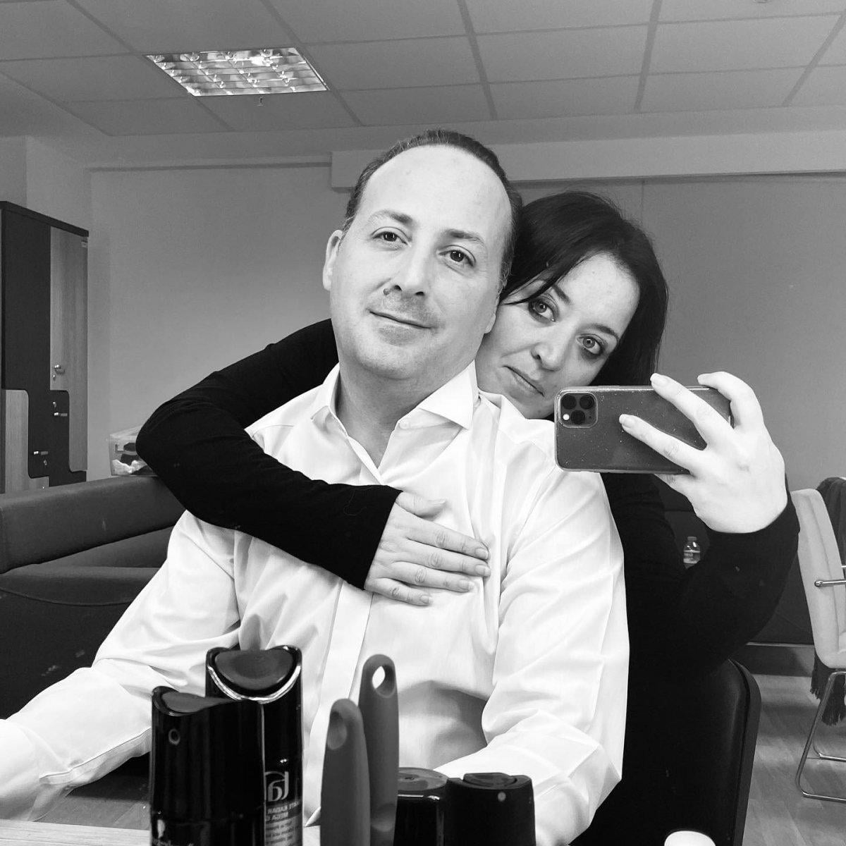 Tolga Çevik, eşine evlilik teklifi etti