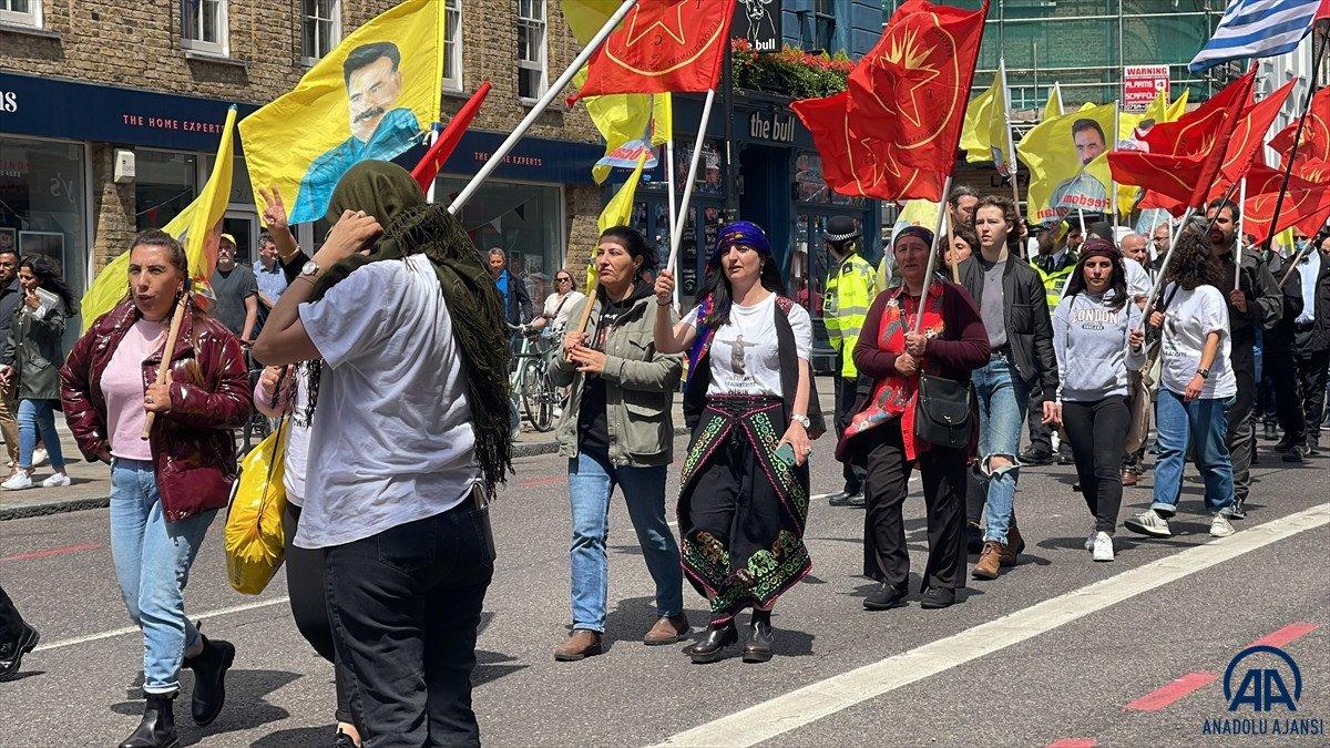 Londra'da PKK yandaşları sokağa çıktı: Polis eşlik etti