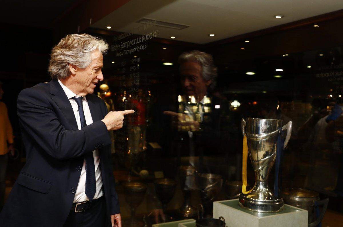 Jorge Jesus, Şükrü Saraçoğlu Stadyumu'nu gezdi