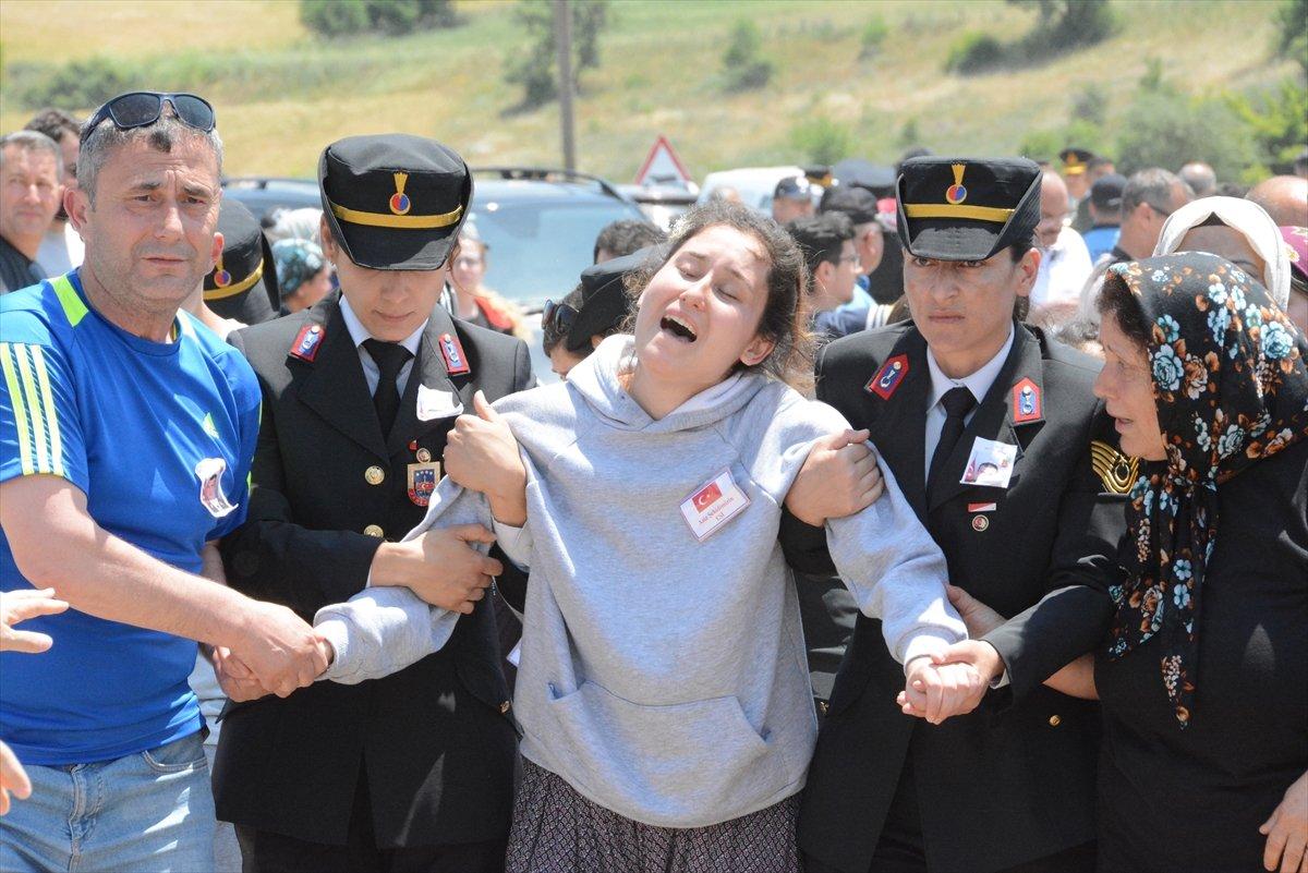 Şehit Uzman Çavuş Özcan'a veda