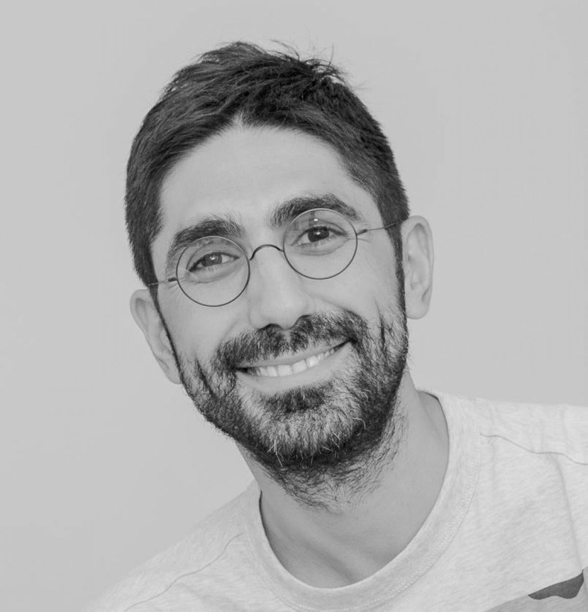 Emrah Kaya'nın Metaverse hakkında bütün bilinmeyenleri anlatan kitabı