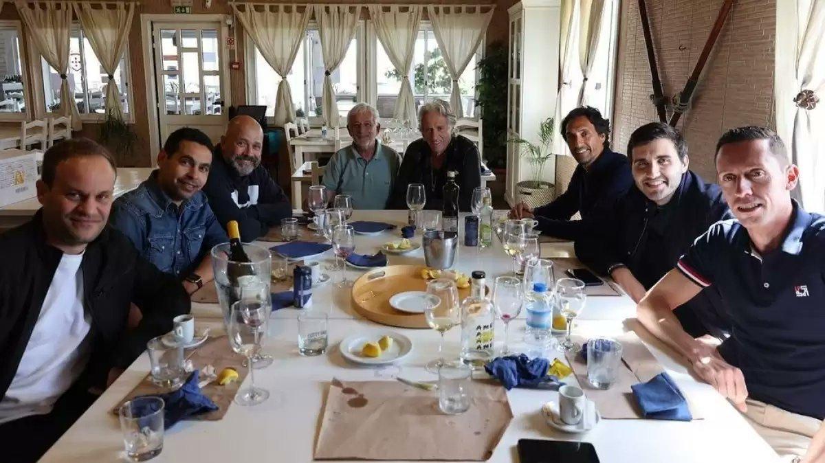 Jorge Jesus'un ekibi transfer çalışmalarına başladı