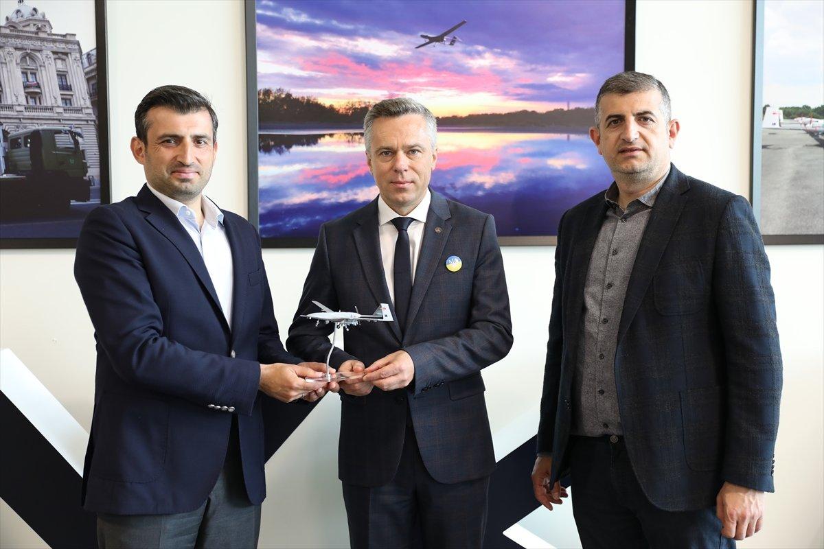 Litvanya Savunma Bakanı Yardımcısı Semeska, Baykar'ı ziyaret etti