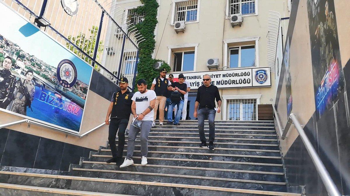 İstanbul'da iş insanlarını plaket vereceğiz yalanıyla dolandırdılar