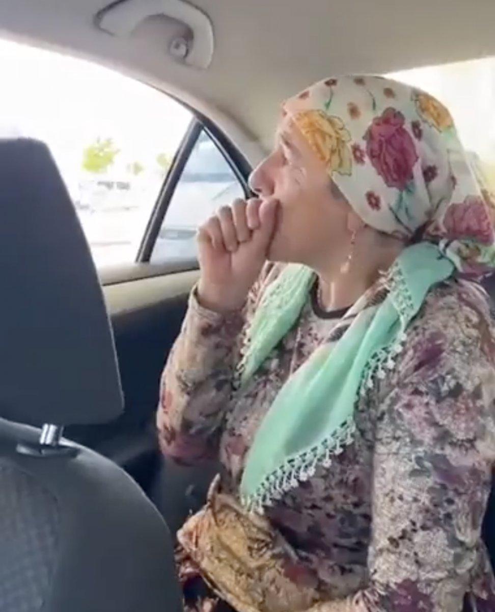 Benzin fiyatını görünce tepkisini gizleyemeyen anne