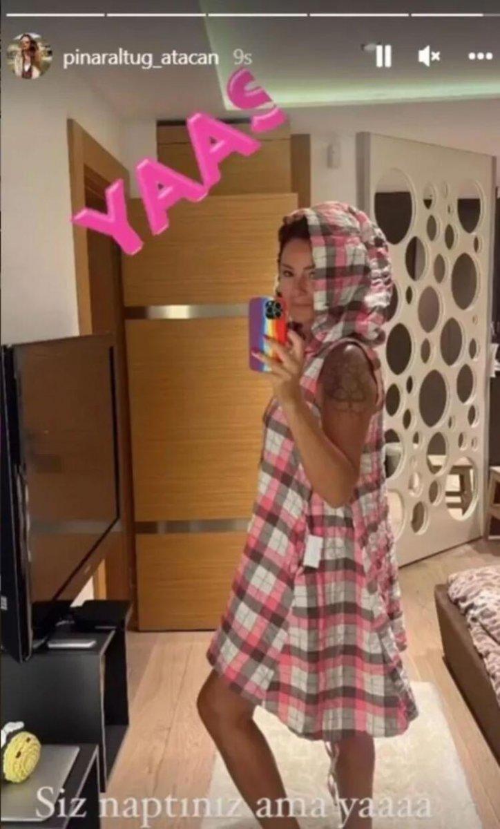 Pınar Altuğ'dan ayna pozu