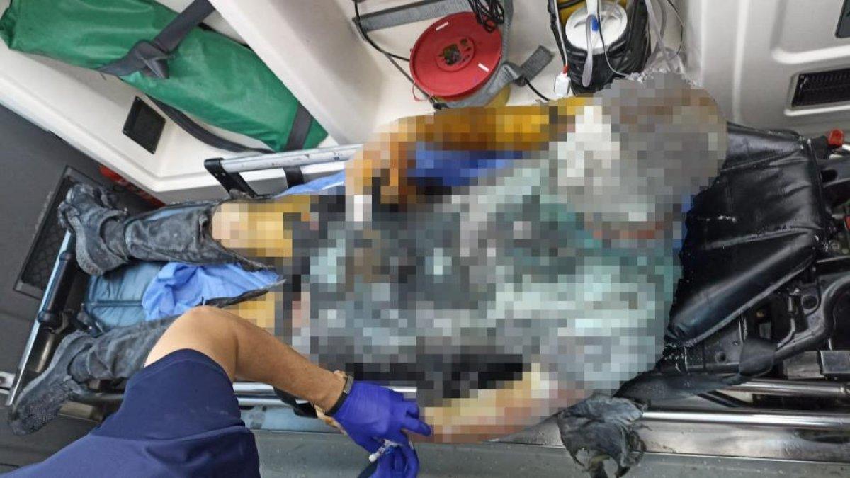 Galata'da kendini yakan genç kurtarılamadı