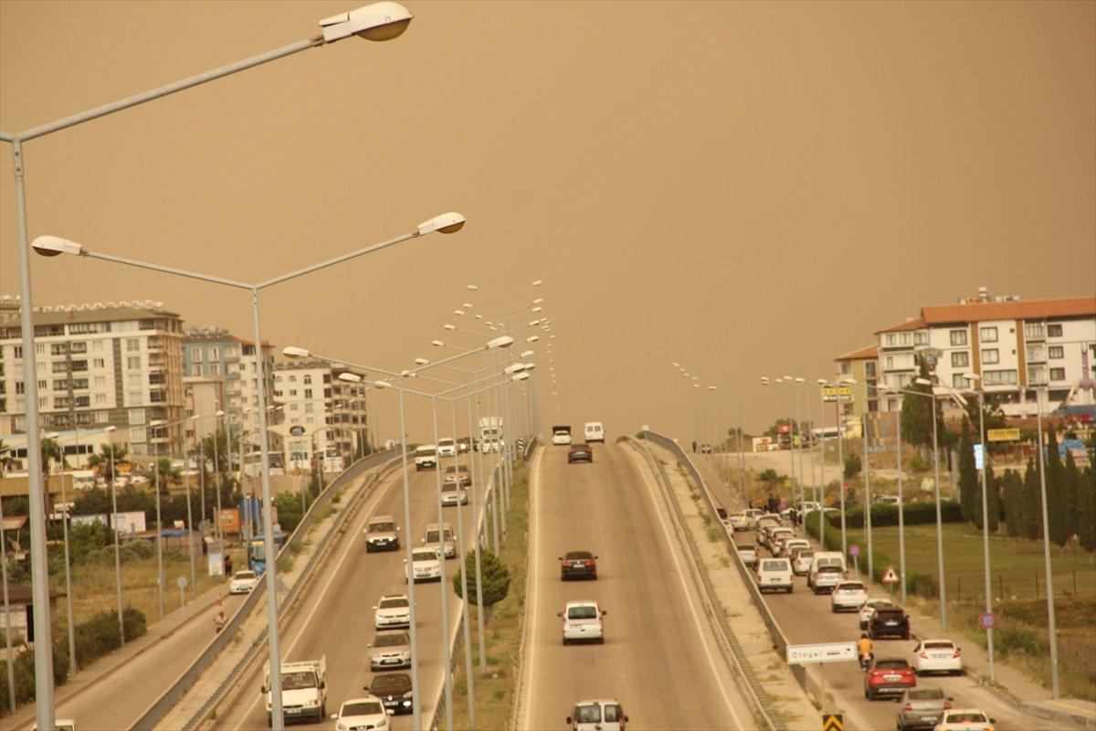 Güneydoğu Anadolu bölgesi toz taşınımına teslim