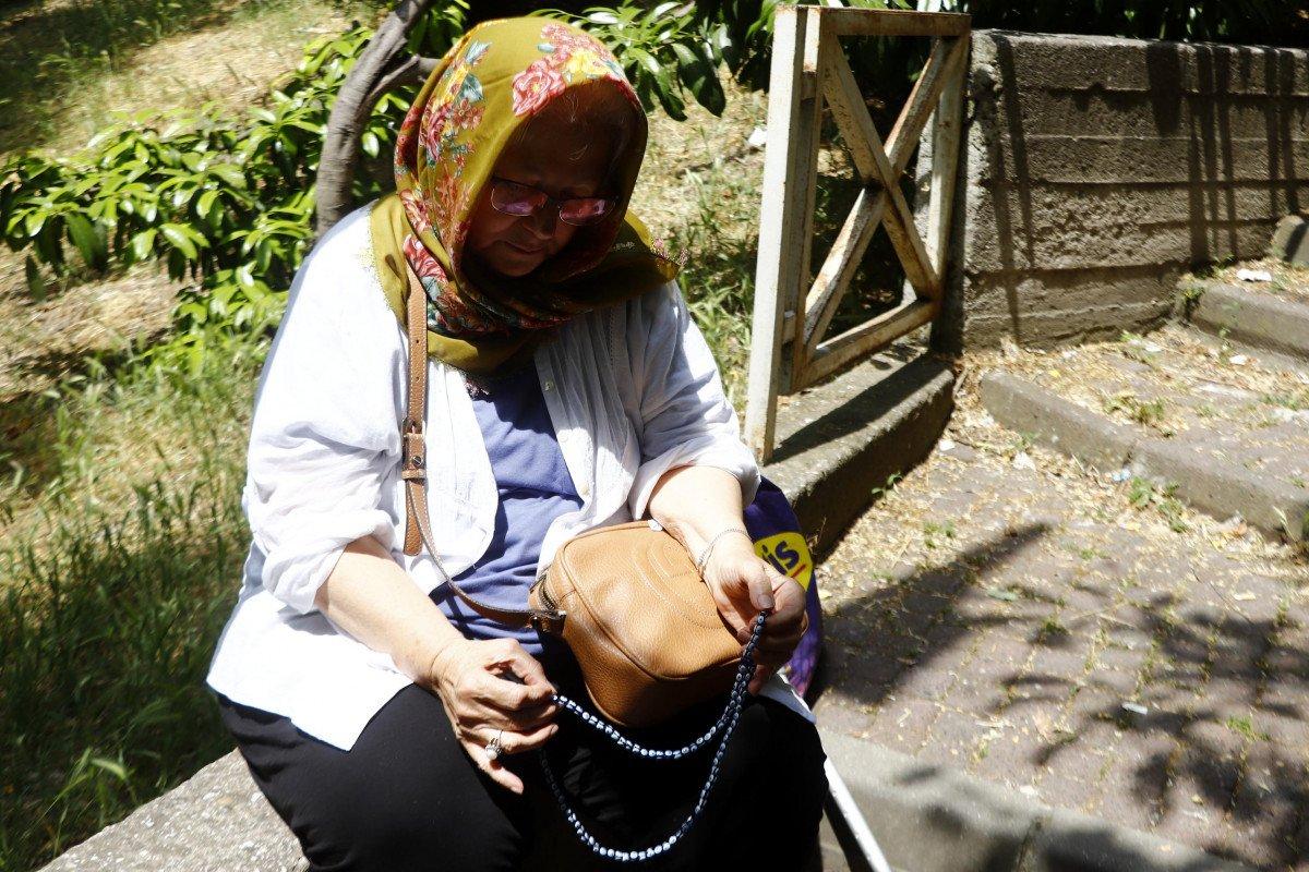 LGS öncesi Zuharatbaba Türbesi’nde dua ettiler