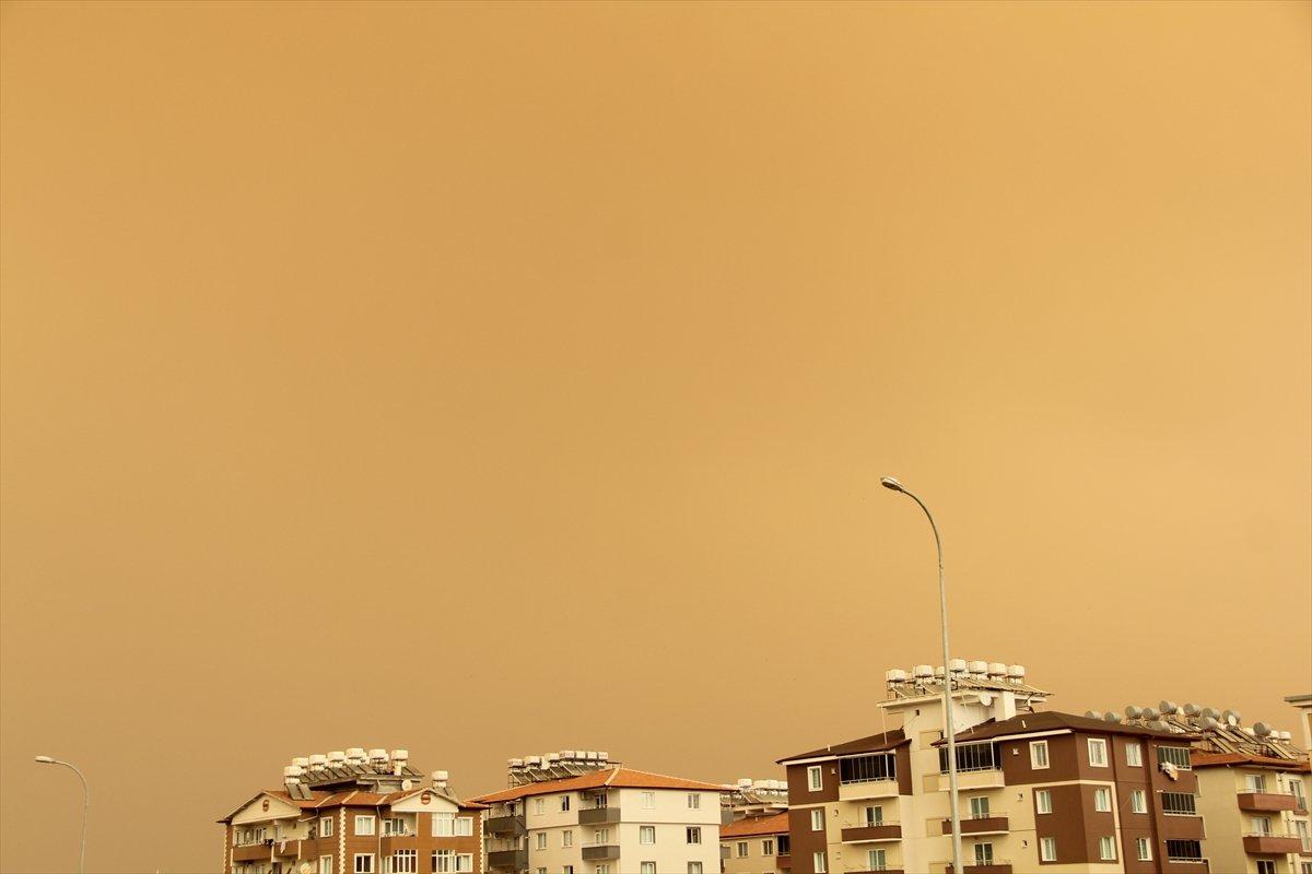 Güneydoğu Anadolu bölgesi toz taşınımına teslim