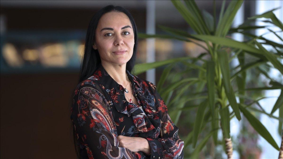 Sahipsiz köpek sorununa karşı internet sitesi kurdu