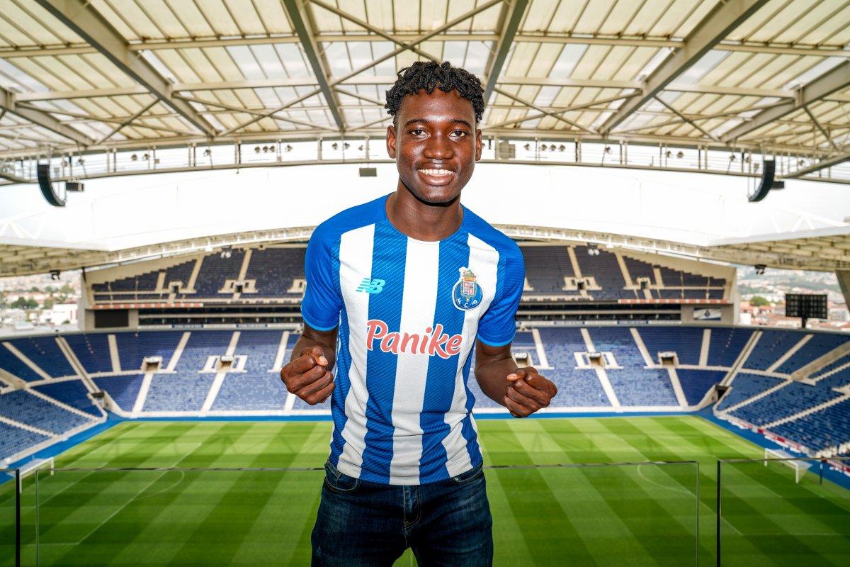Porto'nun yeni transferinin yaşı şaşırttı