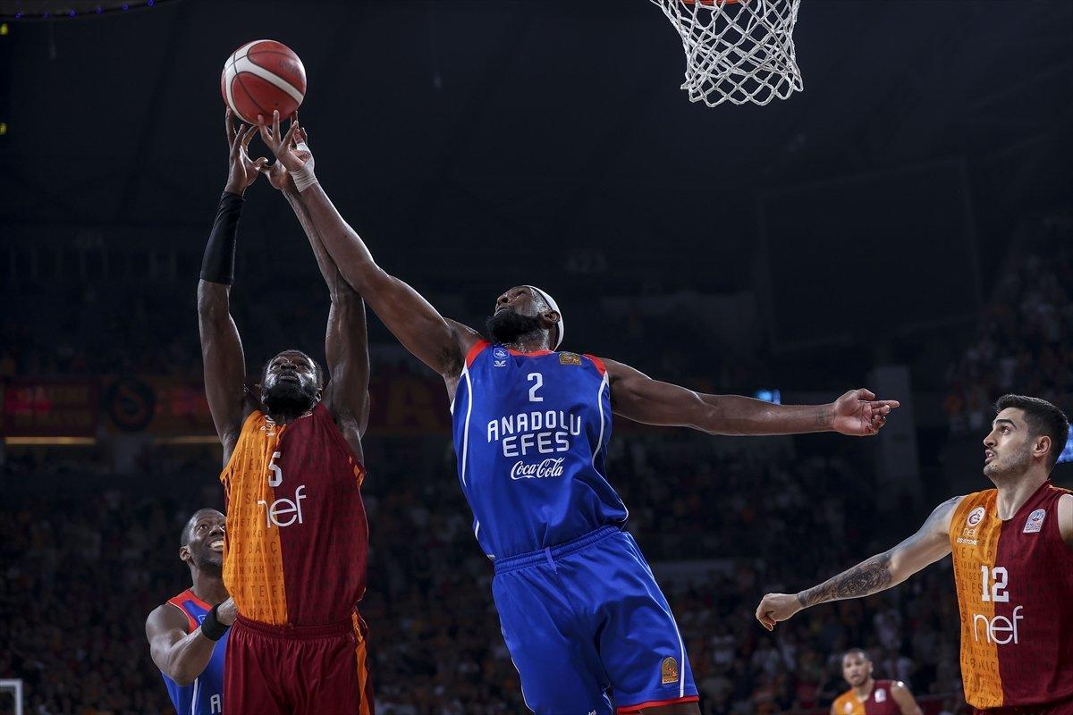 Galatasaray, yarı finalde seriyi 2-2'ye getirdi
