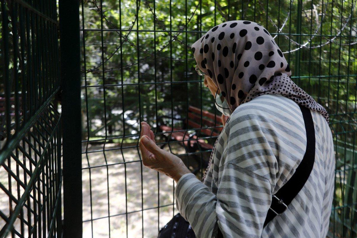 LGS öncesi Zuharatbaba Türbesi’nde dua ettiler