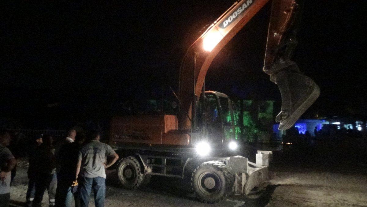 İzmir'de düğünü yıkım ekipleri bastı, düğün yarıda kesildi