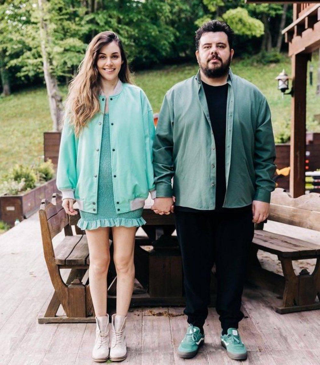 Eser-Berfu Yenenler çiftinden yeni kare