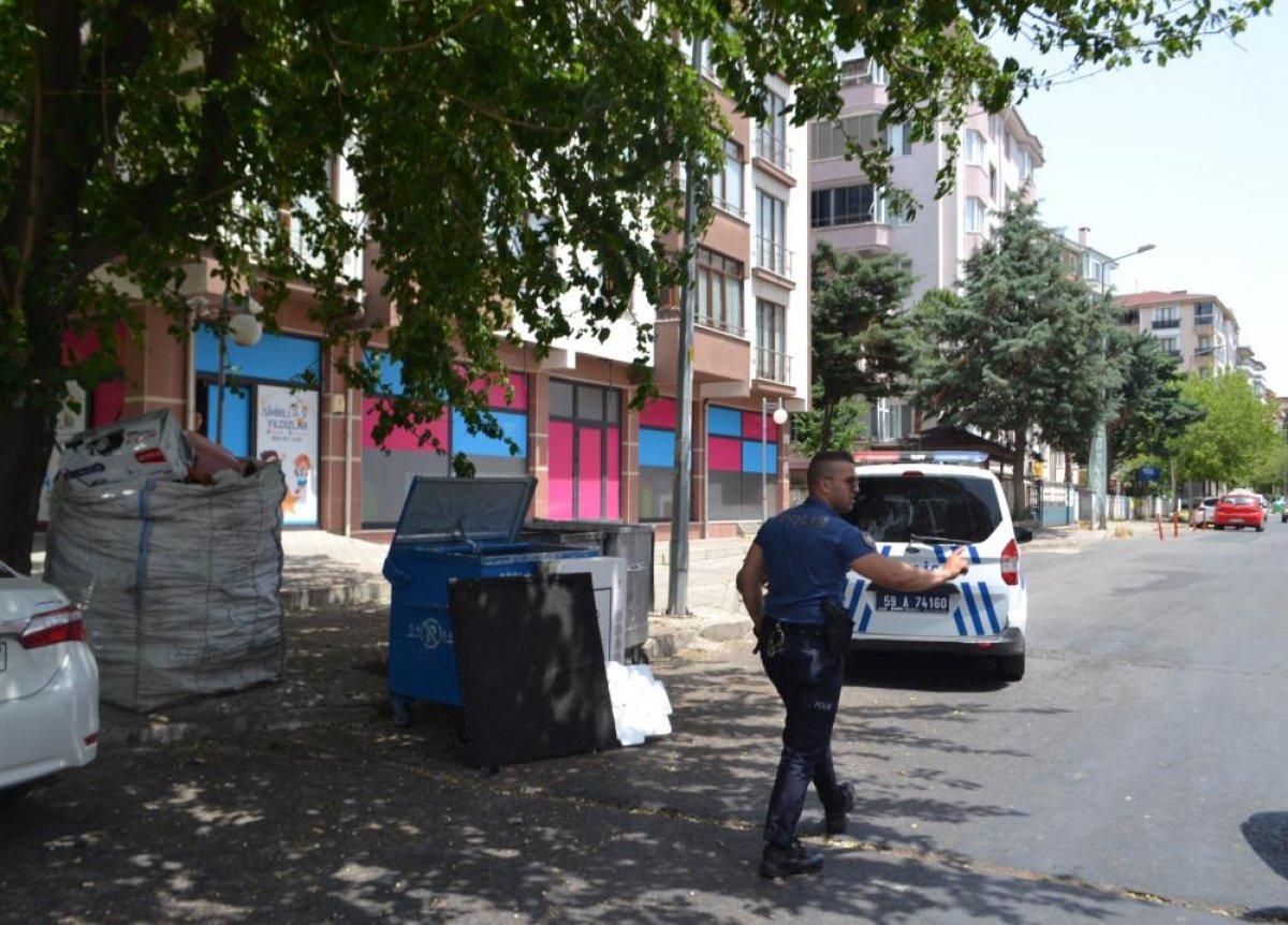 Tekirdağ'da iki yabancı uyruklu çekçekçi birbirini dövdü