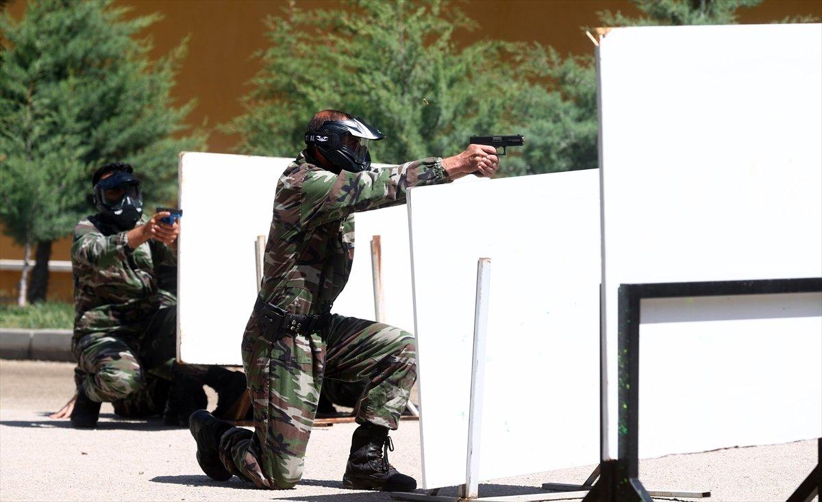 Koruma Eğitim Akademisi'nde zorlu VIP eğitimi