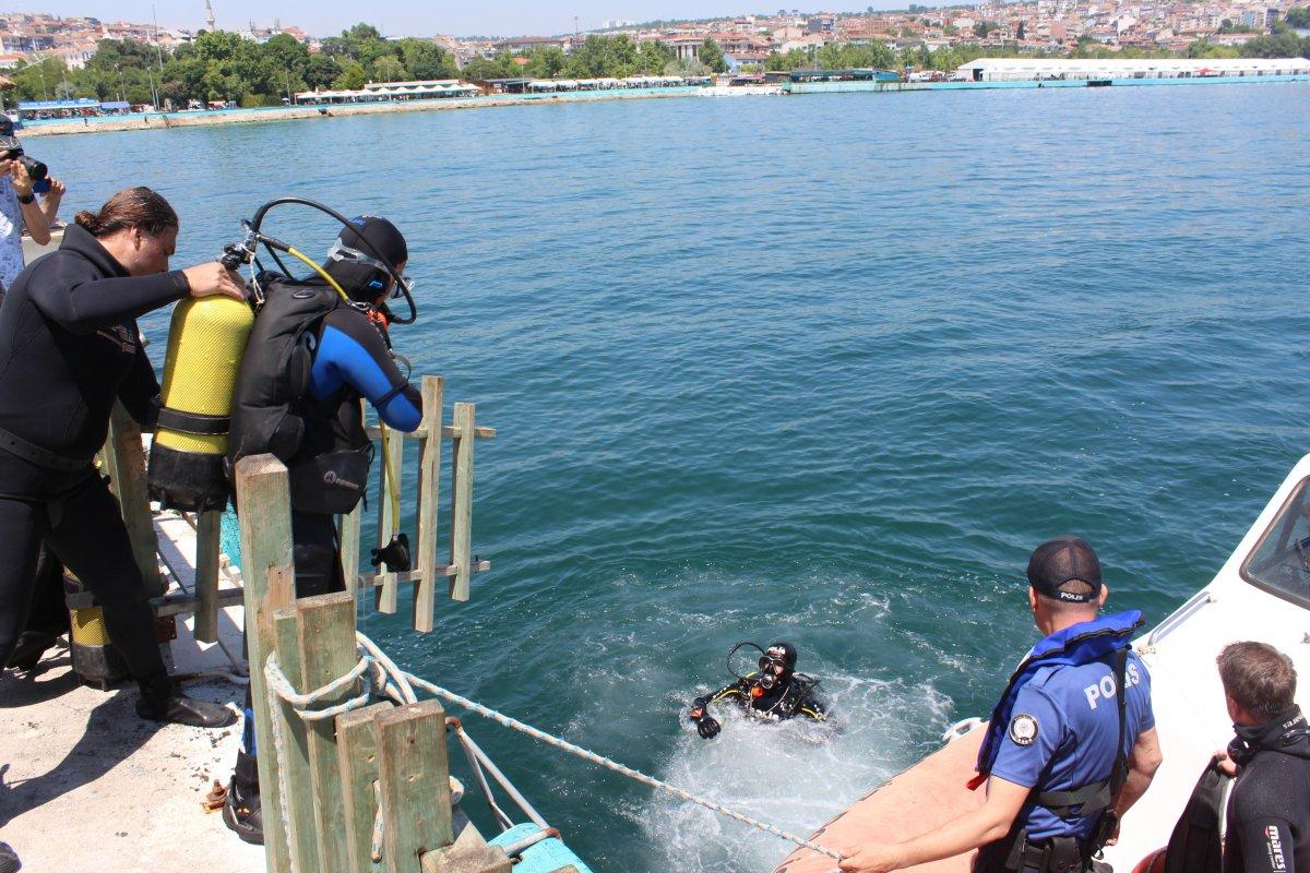 Tekirdağ'da ‘Çevre Haftası’ dolayısıyla Marmara Denizi'nde atık toplandı