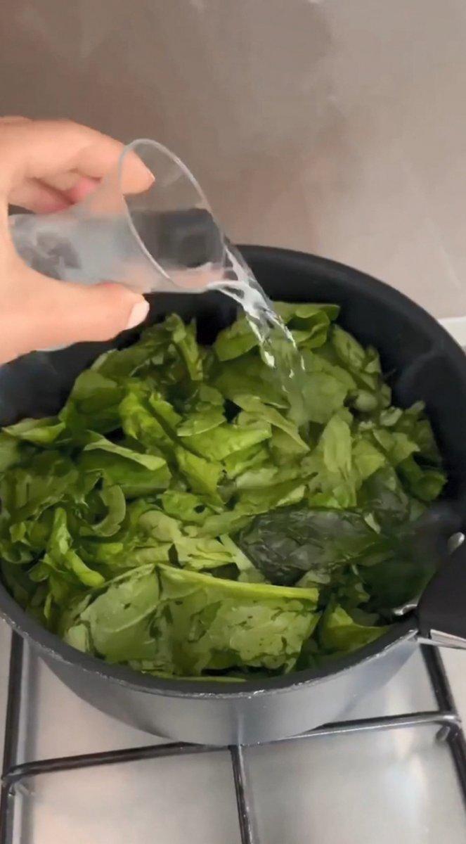 Baklavada ıspanak ve bezelye oyunu: Fıstık yerine koyulabiliyor