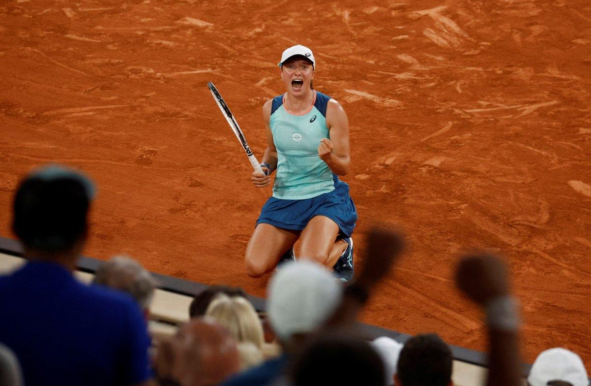 Iga Swiatek bir kez daha Roland Garros şampiyonu