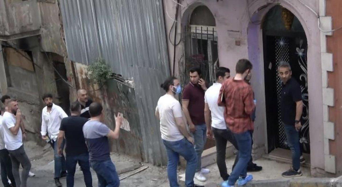Beyoğlu'nda bir kadın, evinden kovduğu şahıs tarafından öldürüldü