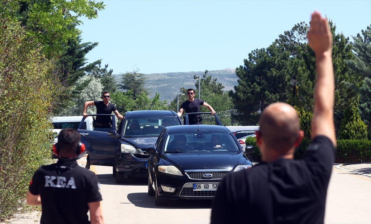 Koruma Eğitim Akademisi'nde zorlu VIP eğitimi