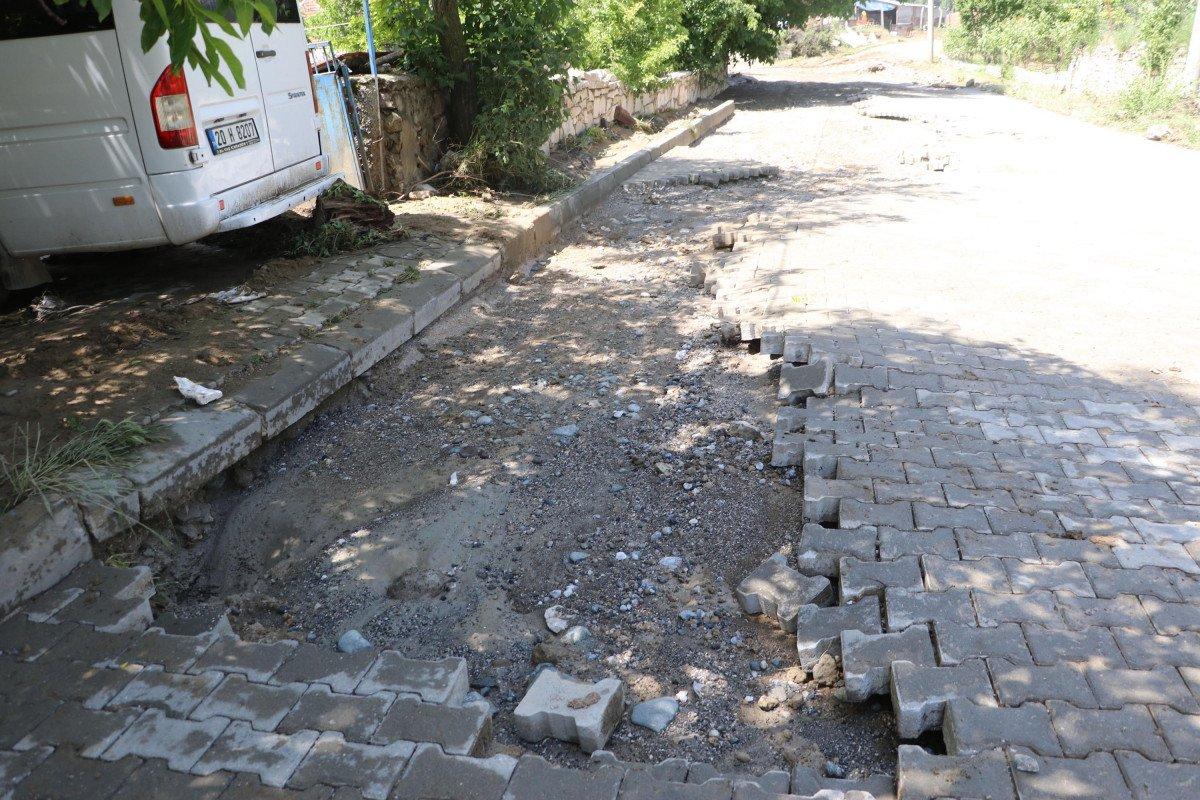 Denizli'de sağanak yağış: 3 mahalle sular altında kaldı