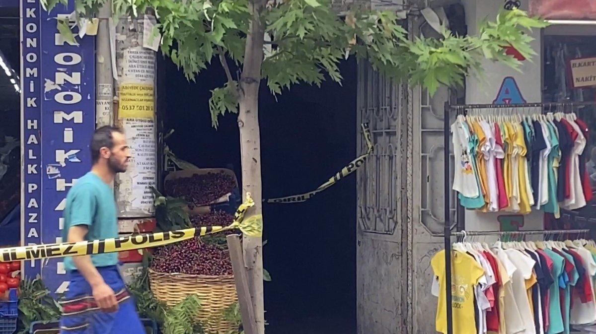 İstanbul'da şüpheli çantadan el bombası çıktı