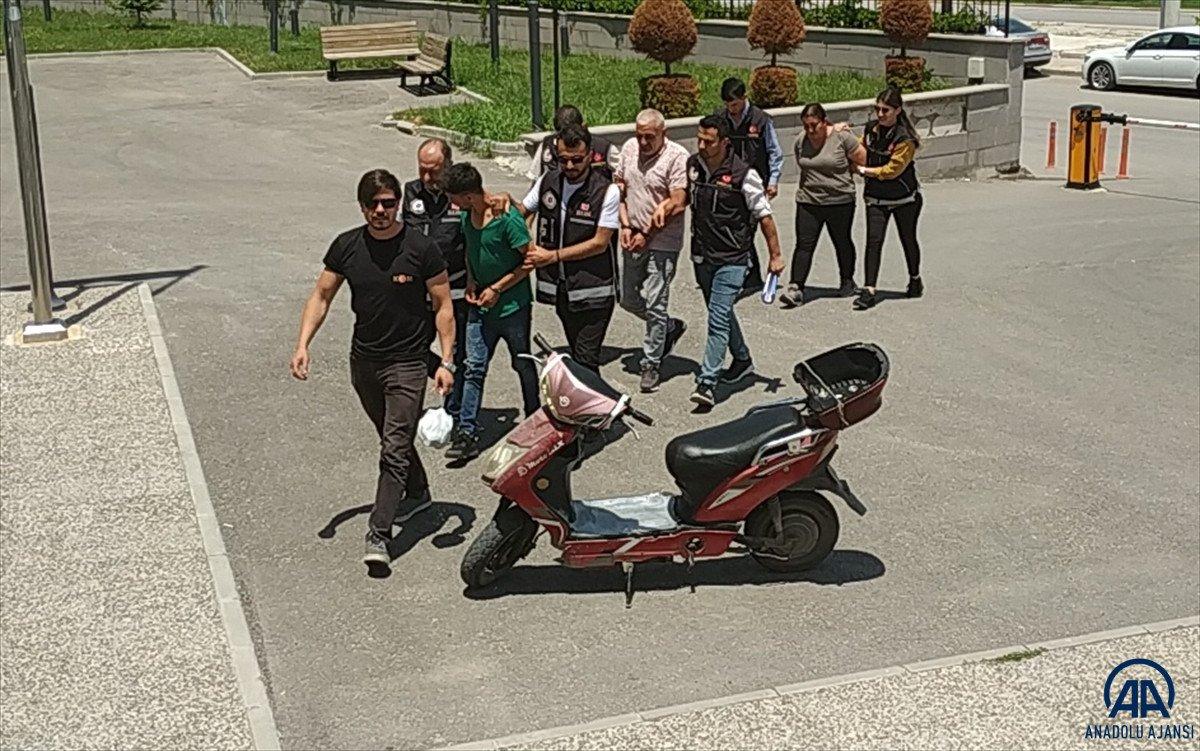 Karaman'da düzenlenen uyuşturucu operasyonunda 5 şüpheli tutuklandı