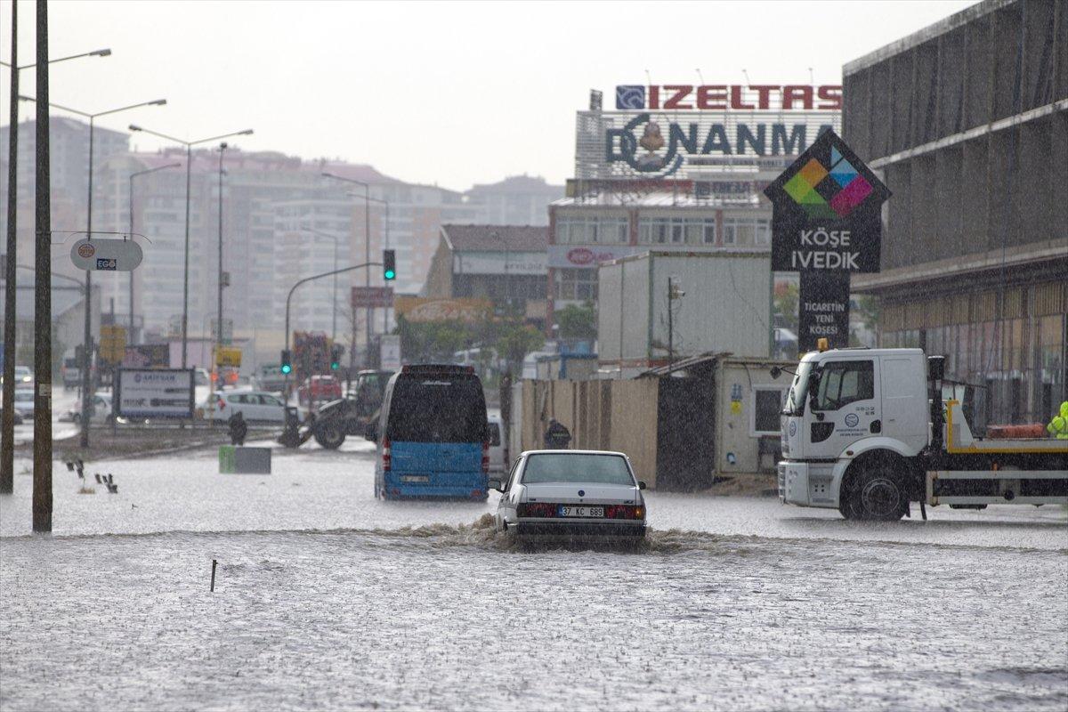Ankara'daki sel felaketinden görüntüler