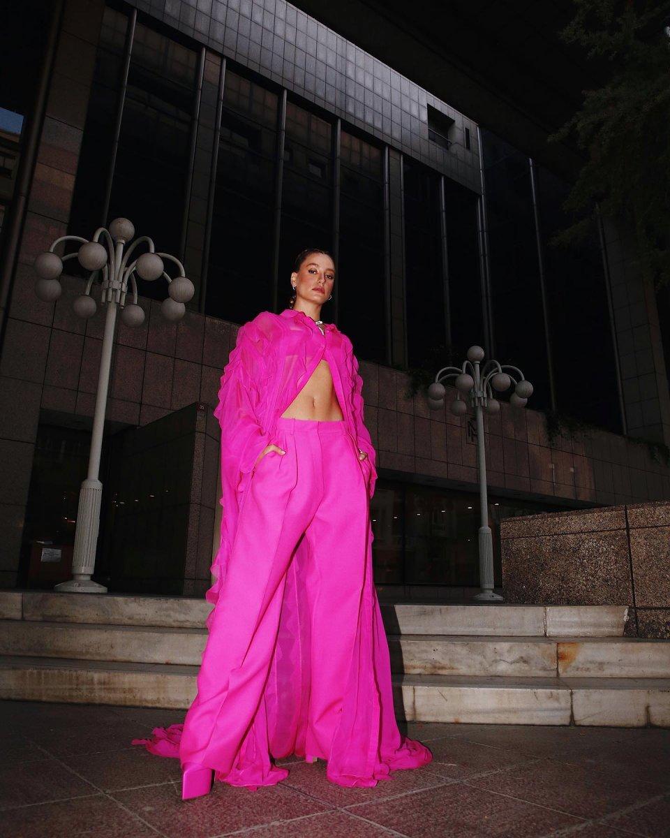 Serenay Sarıkaya:Başka kadınlar olabilmeyi çok seviyorum