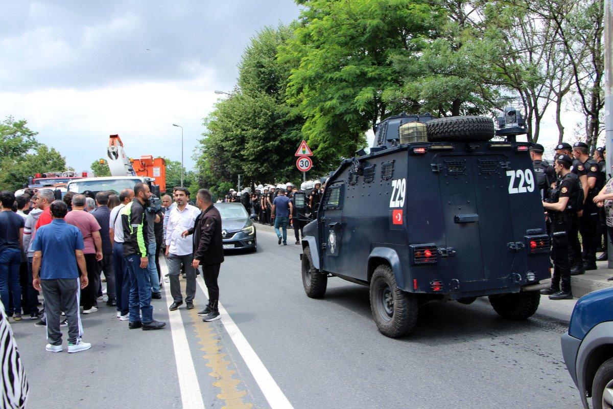 Beyoğlu'nda, ekipler ile vatandaşlar arasında kentsel dönüşüm gerginliği