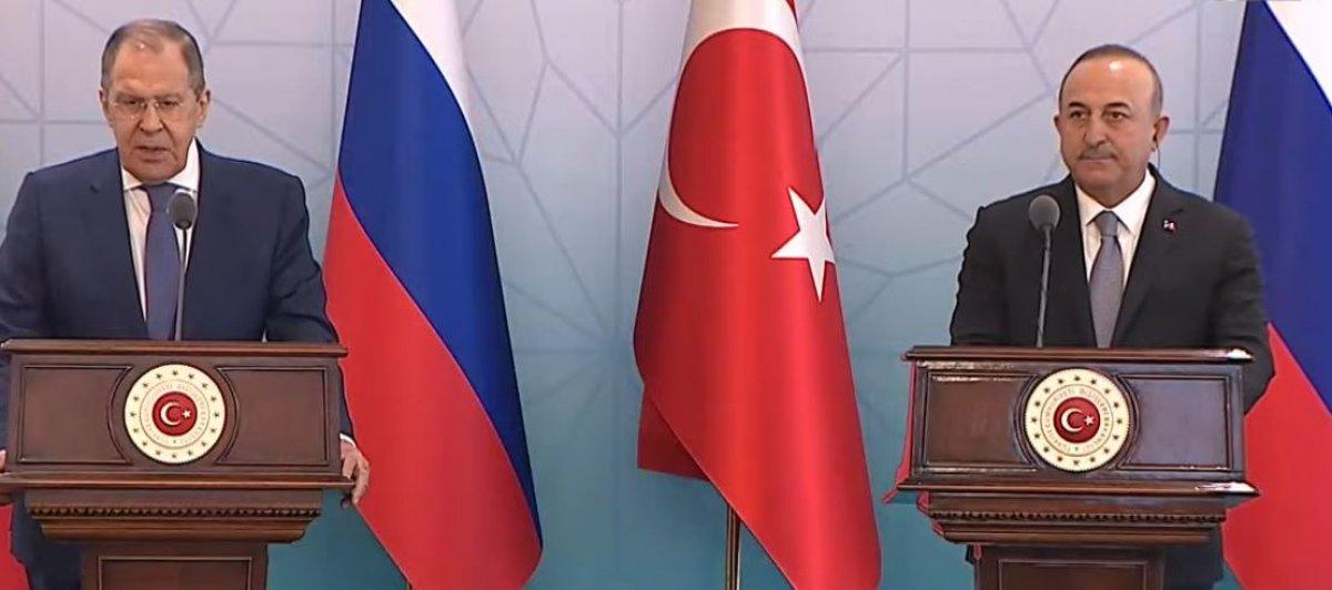 Mevlüt Çavuşoğlu: Tahıl koridorunu uygulanabilir plan olarak görüyoruz