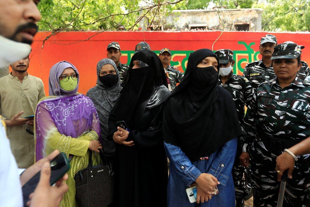 Hindistan'da Hz. Muhammed'e hakaret tepki topladı